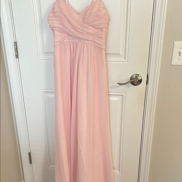 Elegant Pink Chiffon Gown - Picture 1 of 4